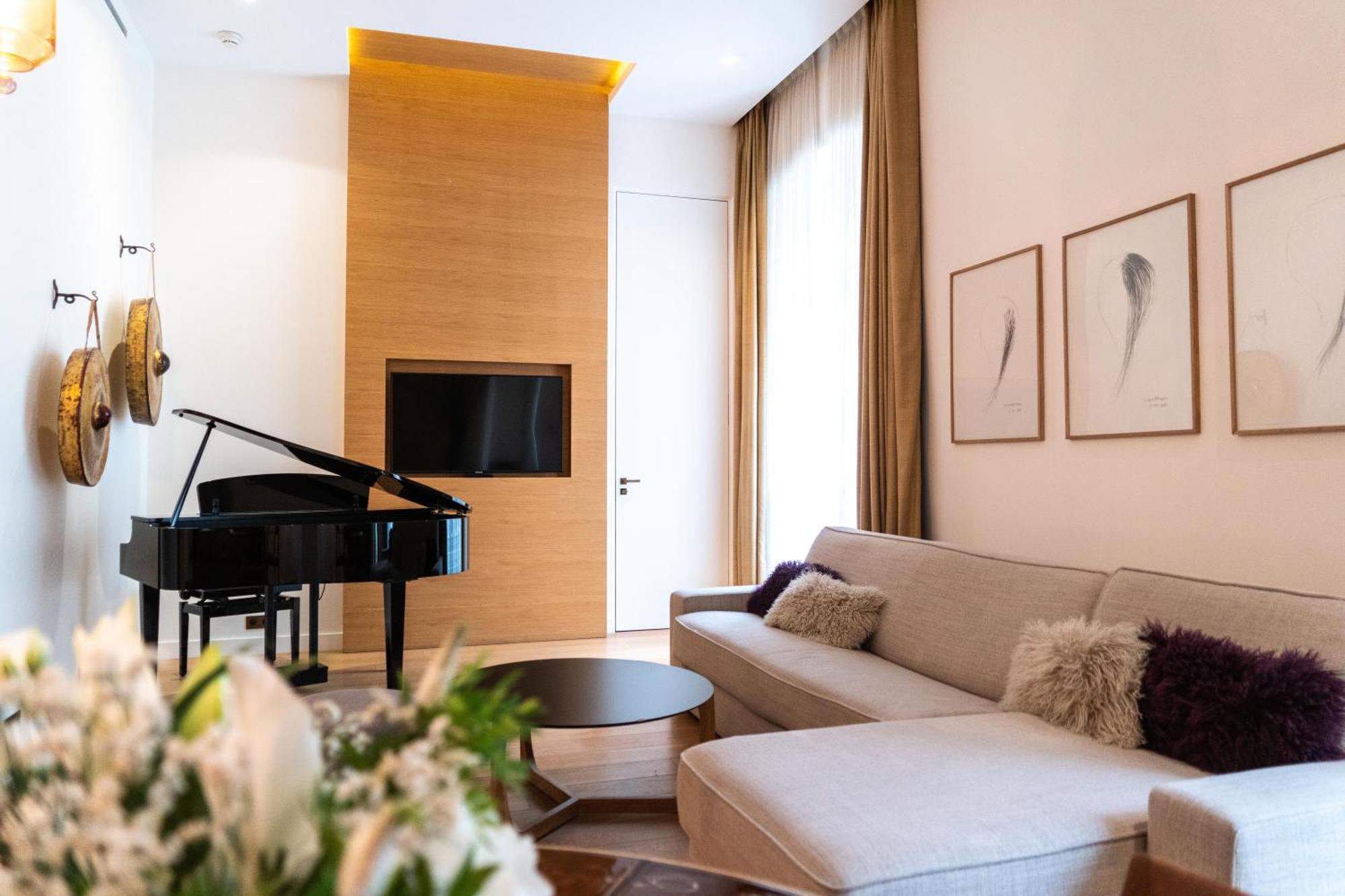 Hotel Marignan Champs-Elysees Paris Eksteriør bilde