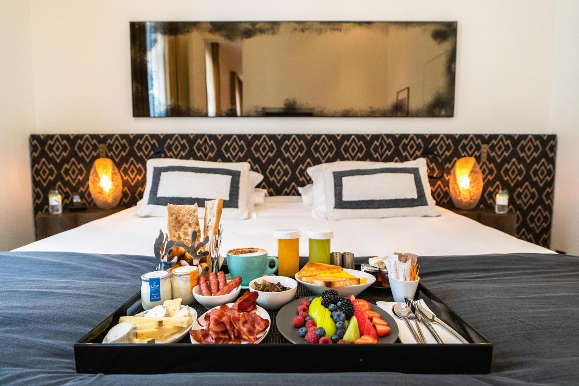 Hotel Marignan Champs-Elysees Paris Eksteriør bilde