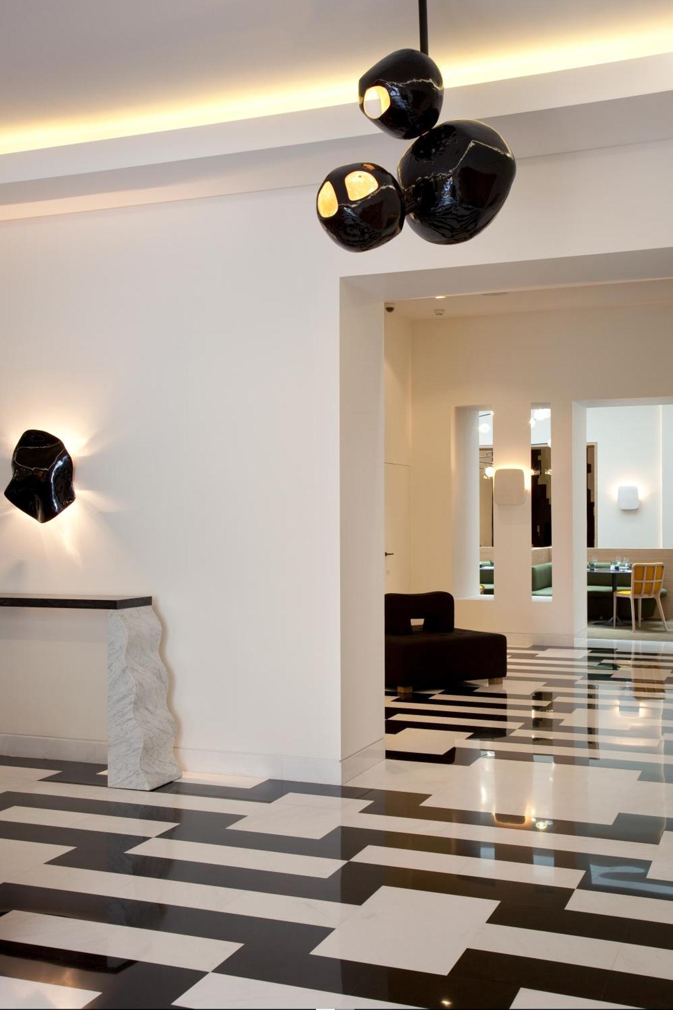 Hotel Marignan Champs-Elysees Paris Eksteriør bilde