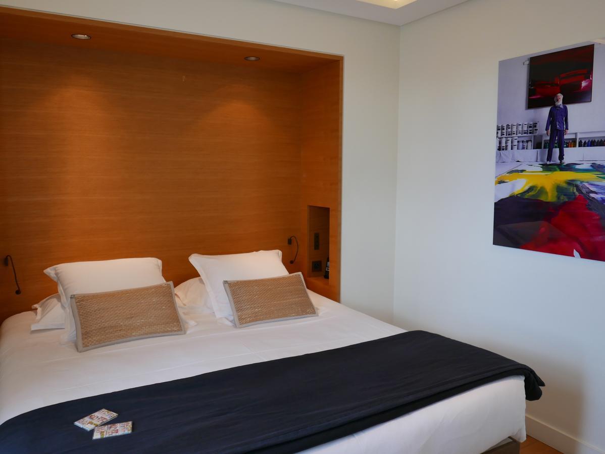 Hotel Marignan Champs-Elysees Paris Eksteriør bilde