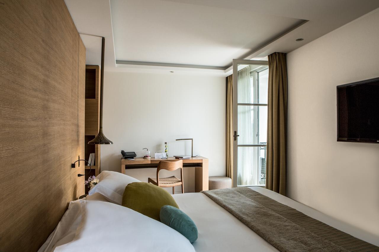 Hotel Marignan Champs-Elysees Paris Eksteriør bilde
